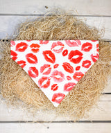 Dog bandana with Lips pattern